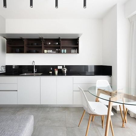Yefet - By Beach Apartments Tlv เทลอาวีฟ ภายนอก รูปภาพ